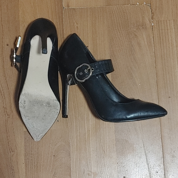 Sky high heels - Picture 5 of 7